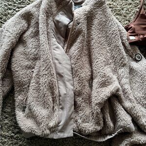 Vuori Cozy Sherpa Jacket